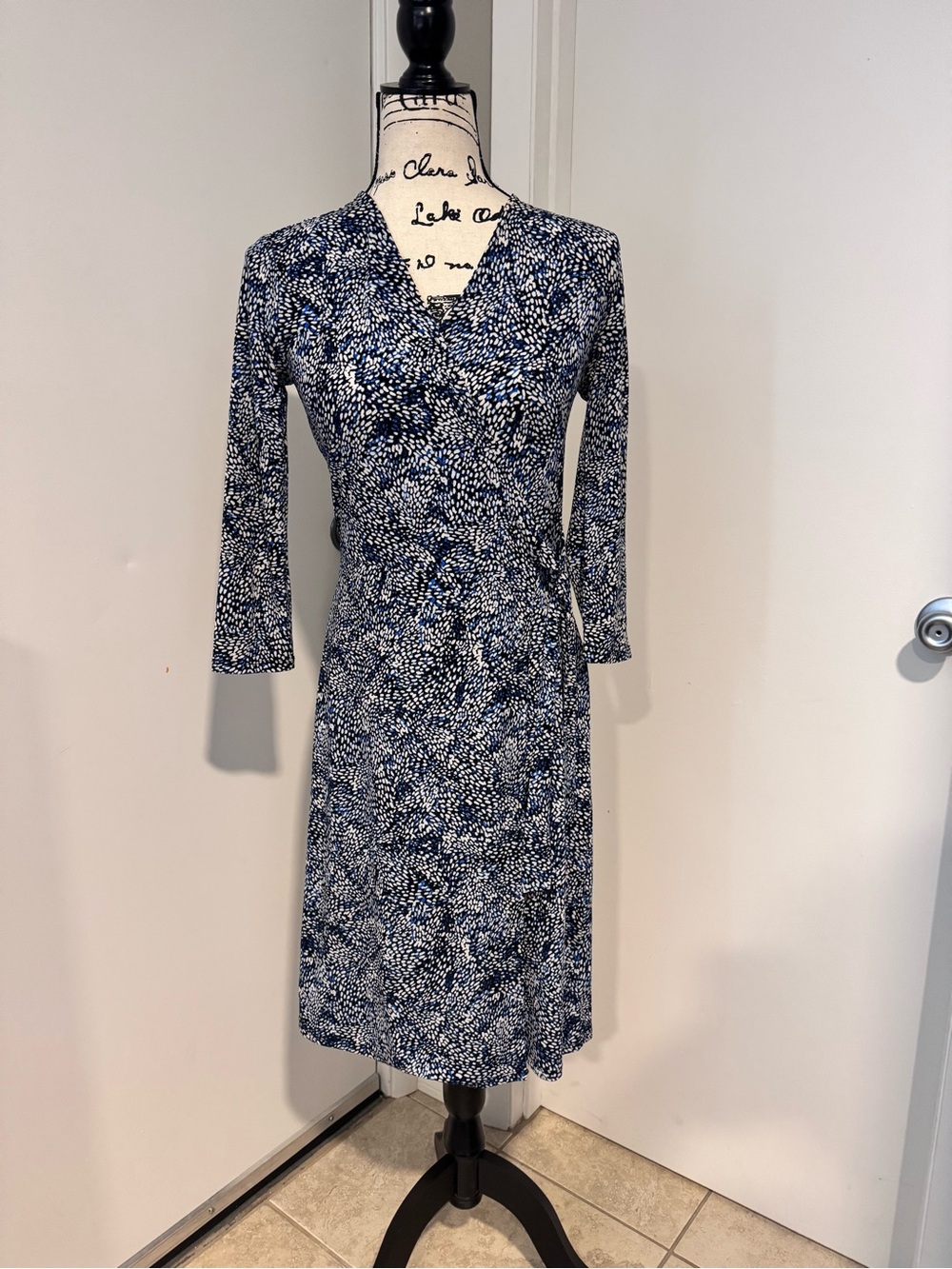 WHBM light weight faux wrap summer dress